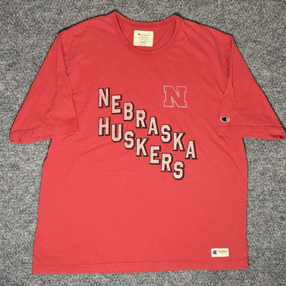 University of Nebraska Cornhuskers‎ T-Shirt Champion Retro Style Men's Size 2XL